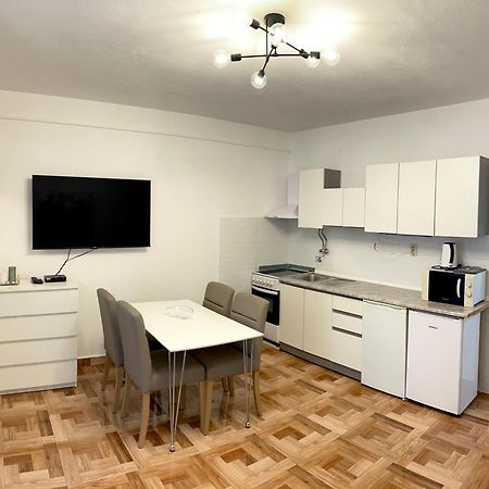 Apartments Derado Супетар Экстерьер фото