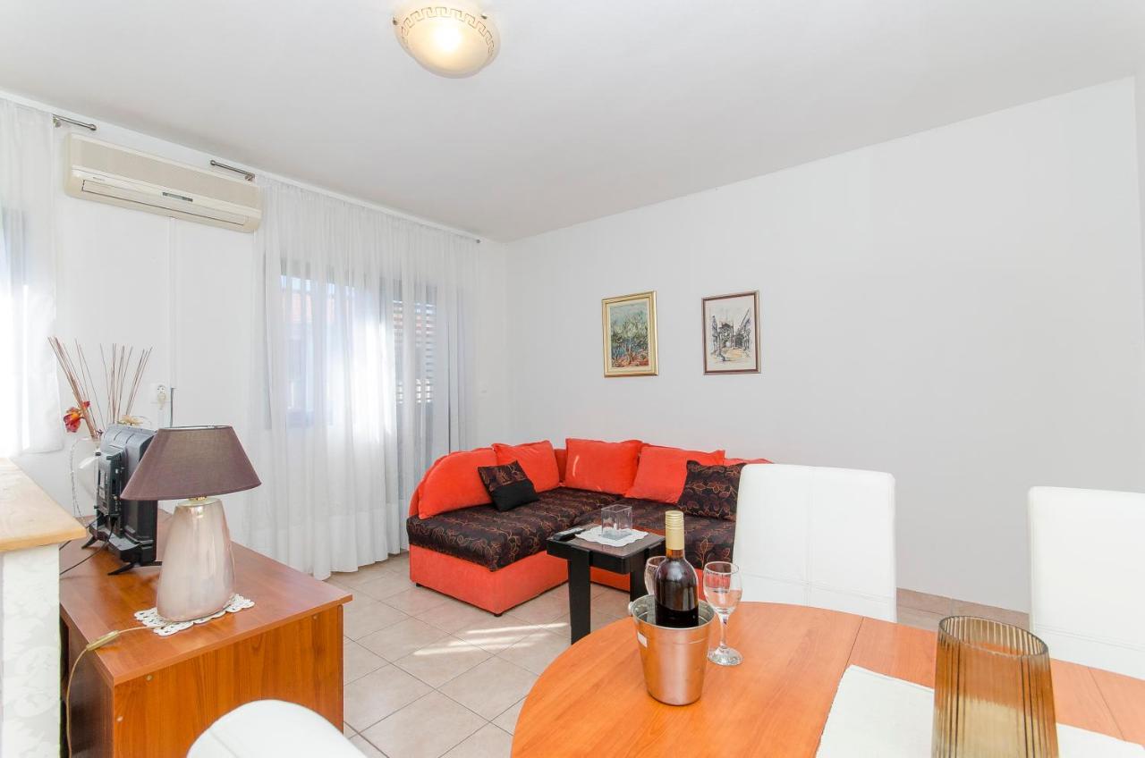 Apartments Derado Супетар Экстерьер фото