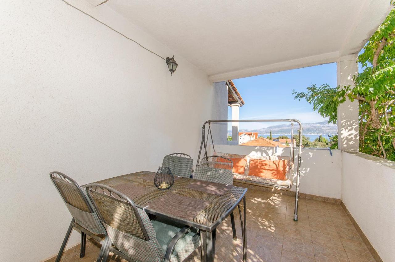 Apartments Derado Супетар Экстерьер фото