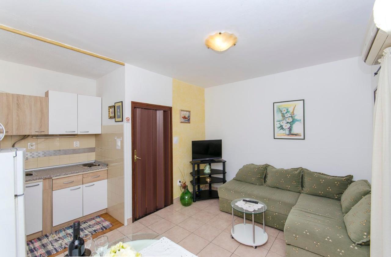 Apartments Derado Супетар Экстерьер фото